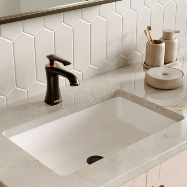Woodburn Single Hole Single Handle Bathroom Faucet with Matching Pop-Up Drain In Oil-Rubbed Bronze