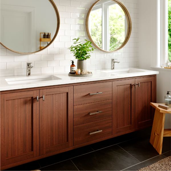 Kayes Single Hole Single Handle Bathroom Faucet with Matching Pop-up Drain In Chrome