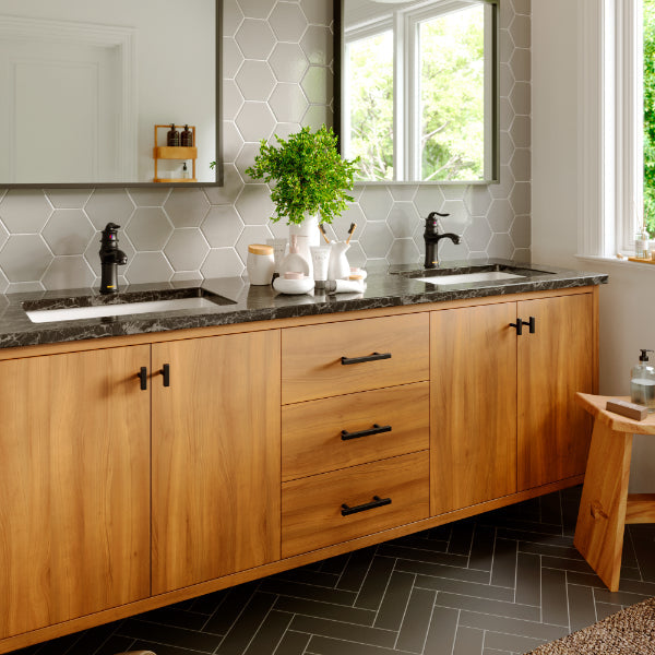 Dartford Single Hole Single Handle Bathroom Faucet with Matching Pop-up Drain In Matte Black