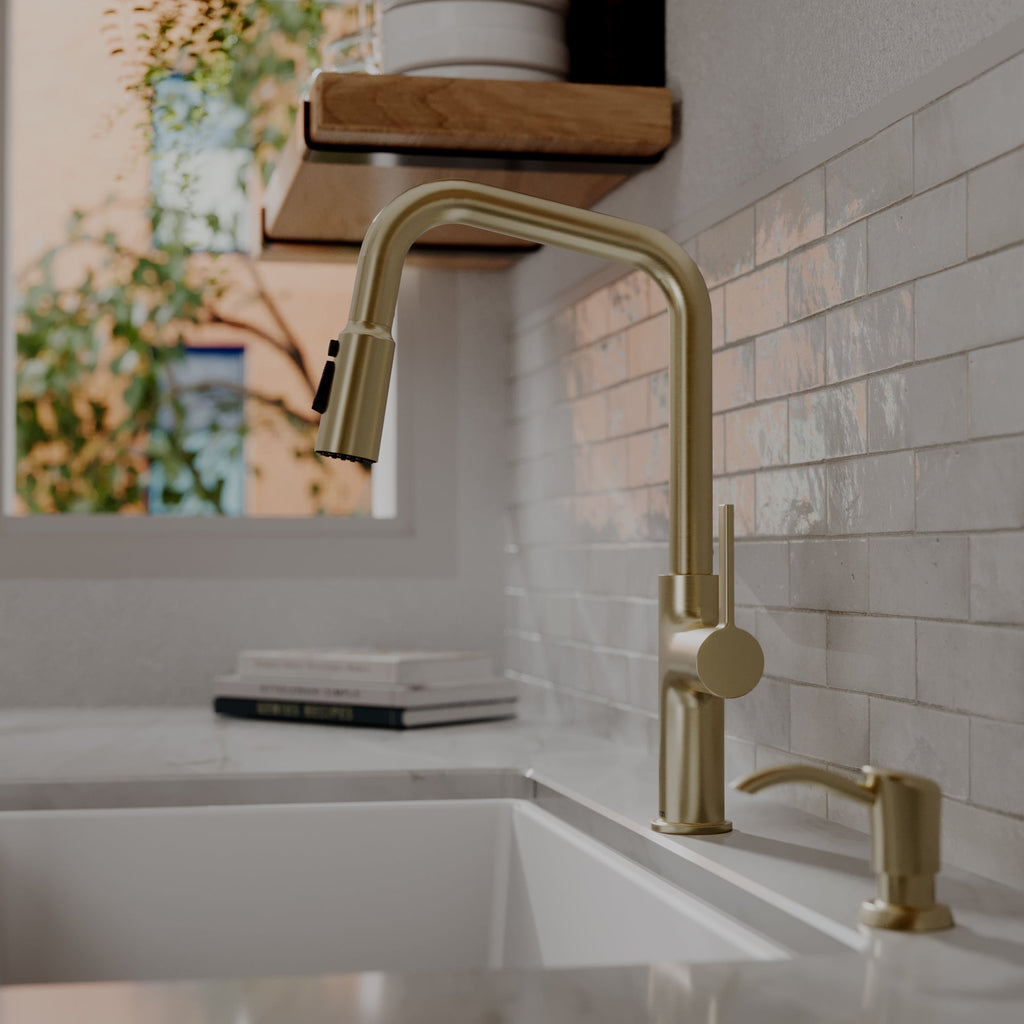 Stalbridge Single Handle Pull-Down Sprayer Kitchen Faucet In Spot-Free Champagne Bronze