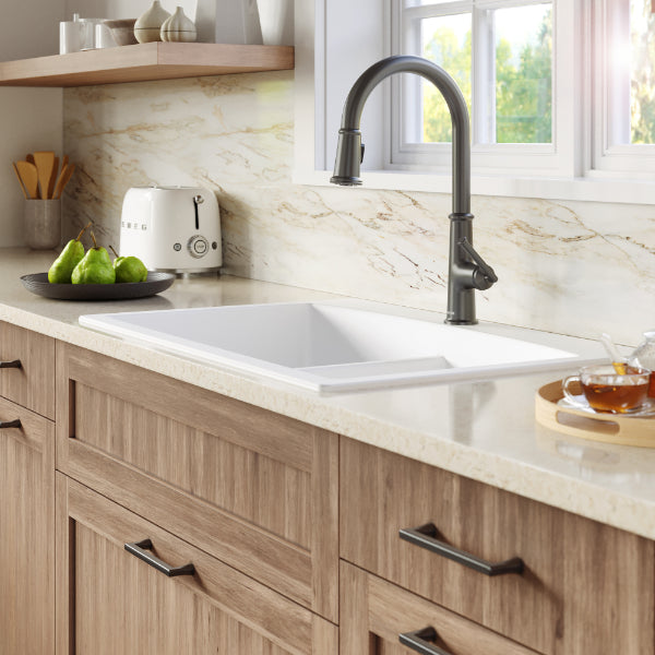 Elwood Single Hole Single Handle Pull-Down Sprayer Kitchen Faucet In Gunmetal Grey