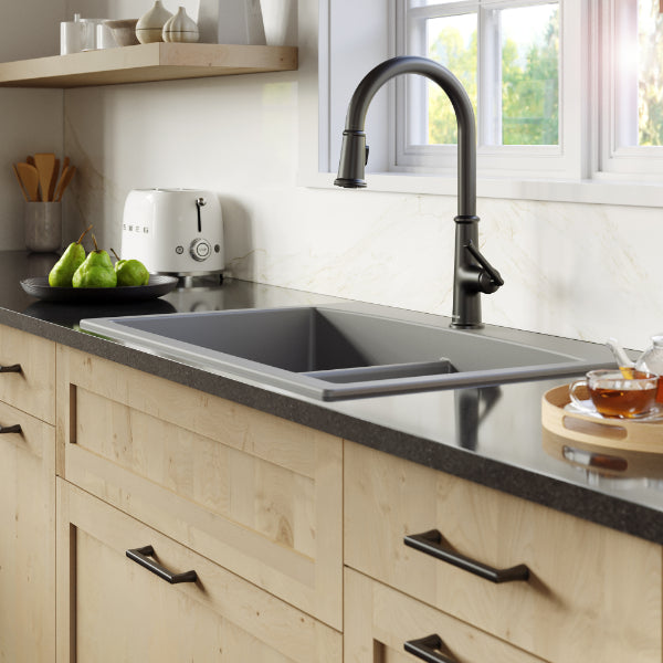 Elwood Single Hole Single Handle Pull-Down Sprayer Kitchen Faucet In Matte Black