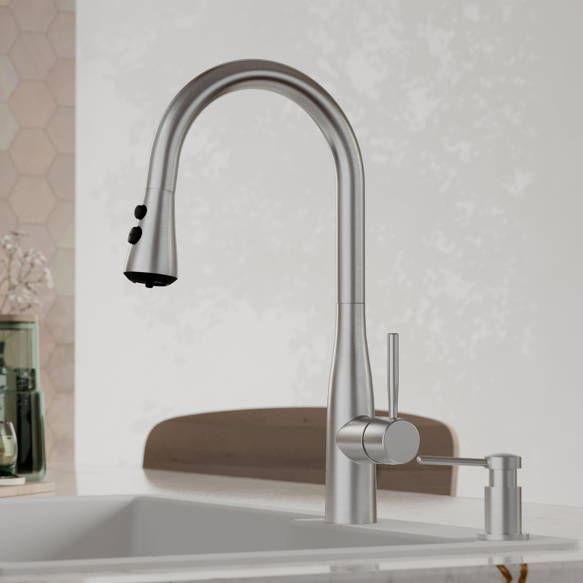 Faraday Pull-Down Sprayer Kitchen Faucet In Spot-Free Stainless Steel
